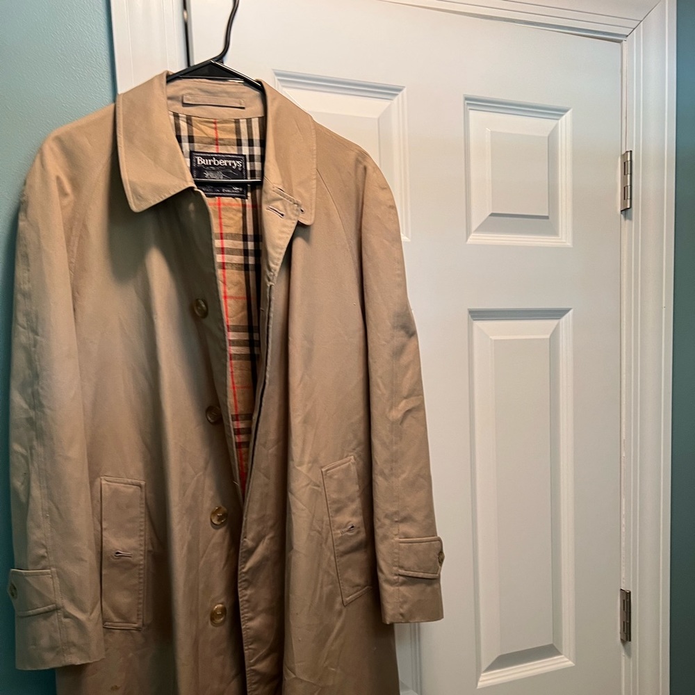 Burberry Men’s Raincoat
